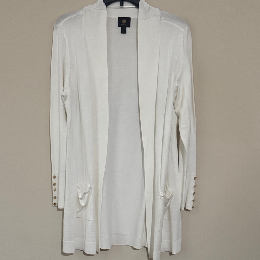 JM Collection White Cardigan Sweater